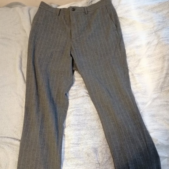 Zara grey stripped pants - Picture 1 of 4